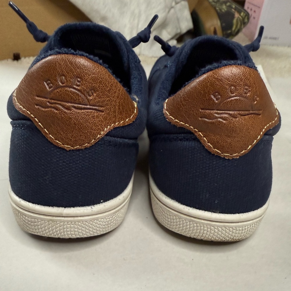 BOBS from Skechers Air-Cooled Arch Fit Navy Sneakers‎ - Picture 6 of 8